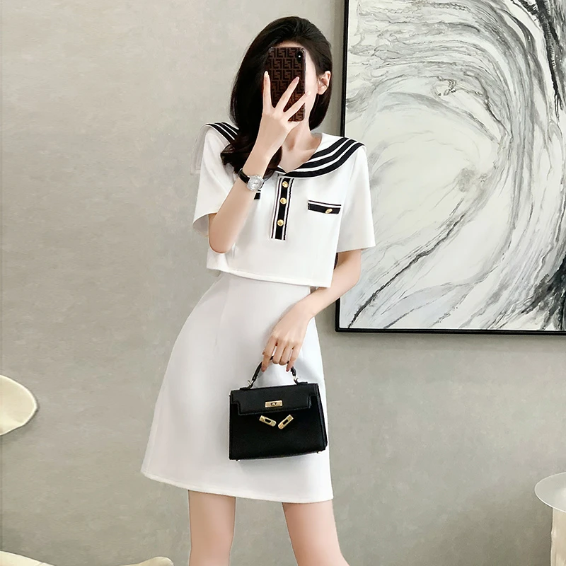 高级白色时尚小个子夏季显瘦连衣裙气质洋气减龄假两件海军领裙子