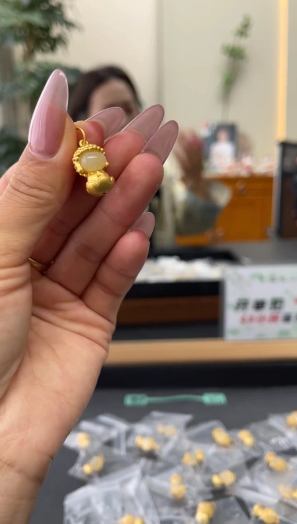 【闪购商品】和田玉颈饰银S925镶嵌/多样性发货