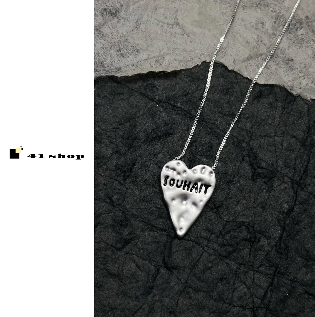 铜合金项链 B无编号项链  精致呀银色爱心黑字母项链