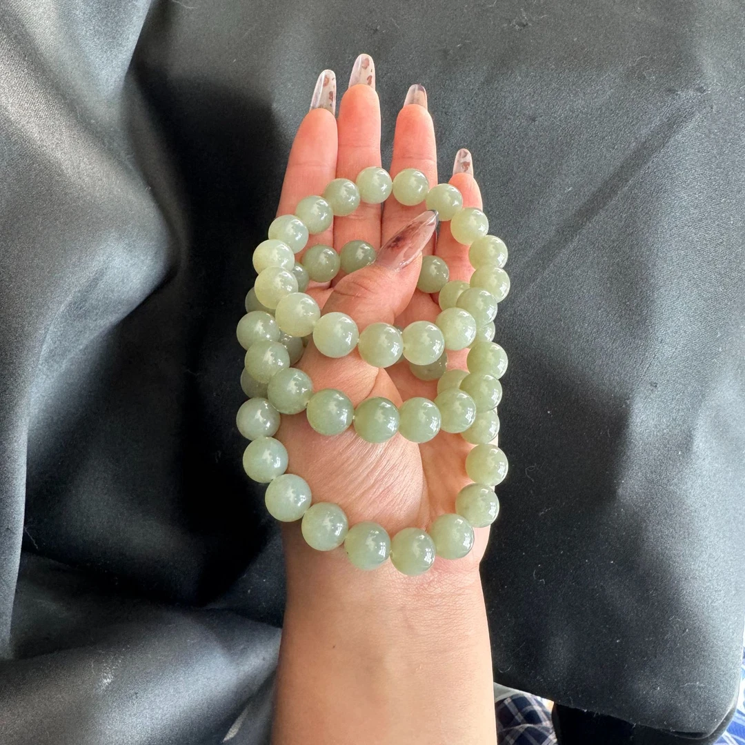 精品和田玉且末带糖玉手串12mm多样性发货颜色微差拍一发一