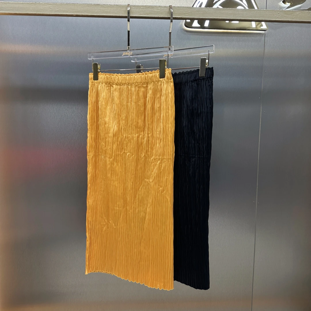 三宅褶皱秋季新款优雅半裙小麦穗褶皱纯色百搭气质小众设计感半裙