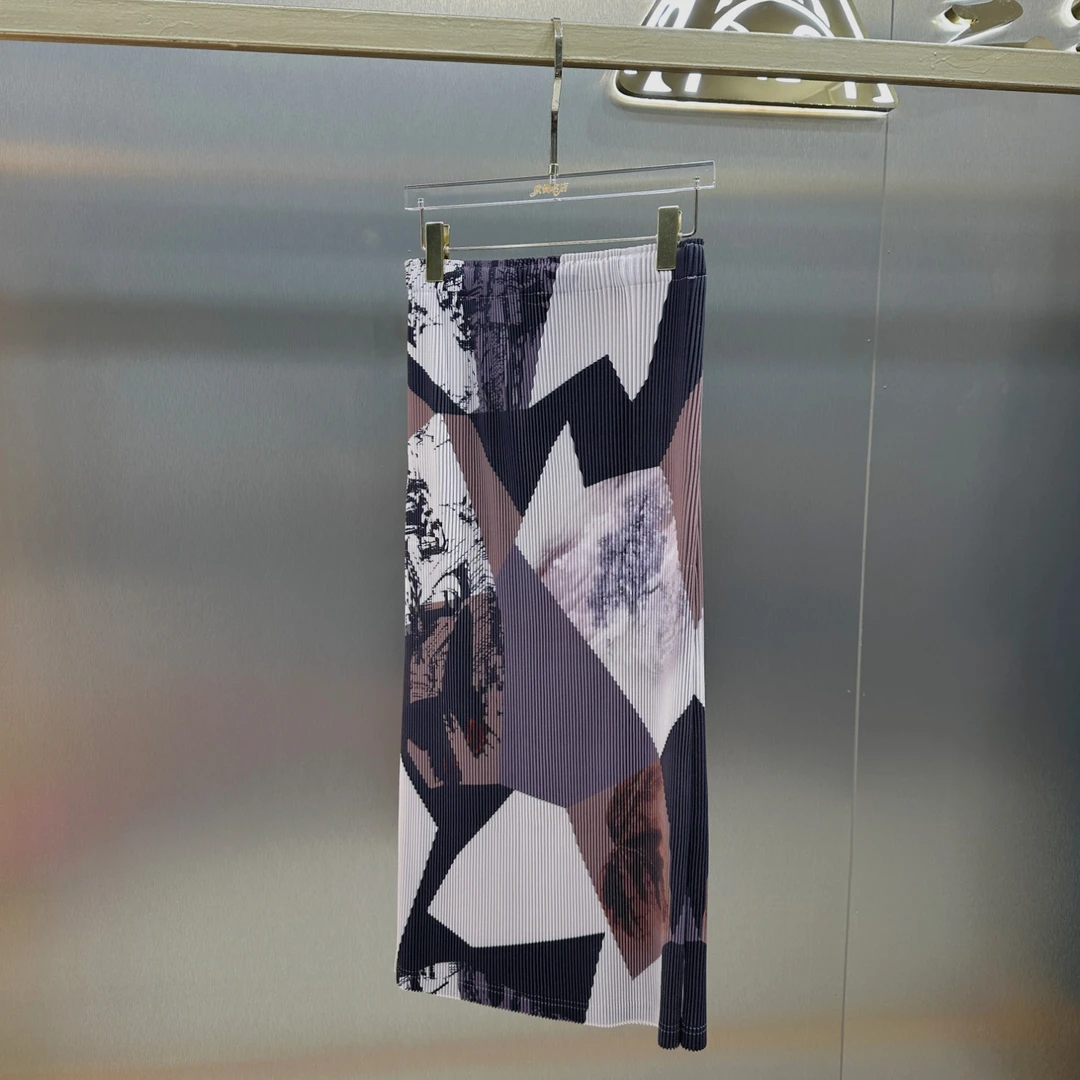 三宅褶皱秋冬新款粗牙签褶几何图形拼接印花半裙小众气质感半身裙