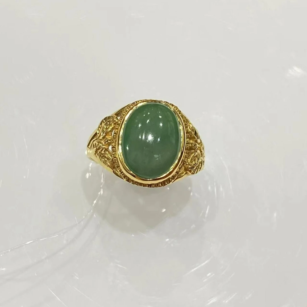 18k金翡翠镶嵌戒指