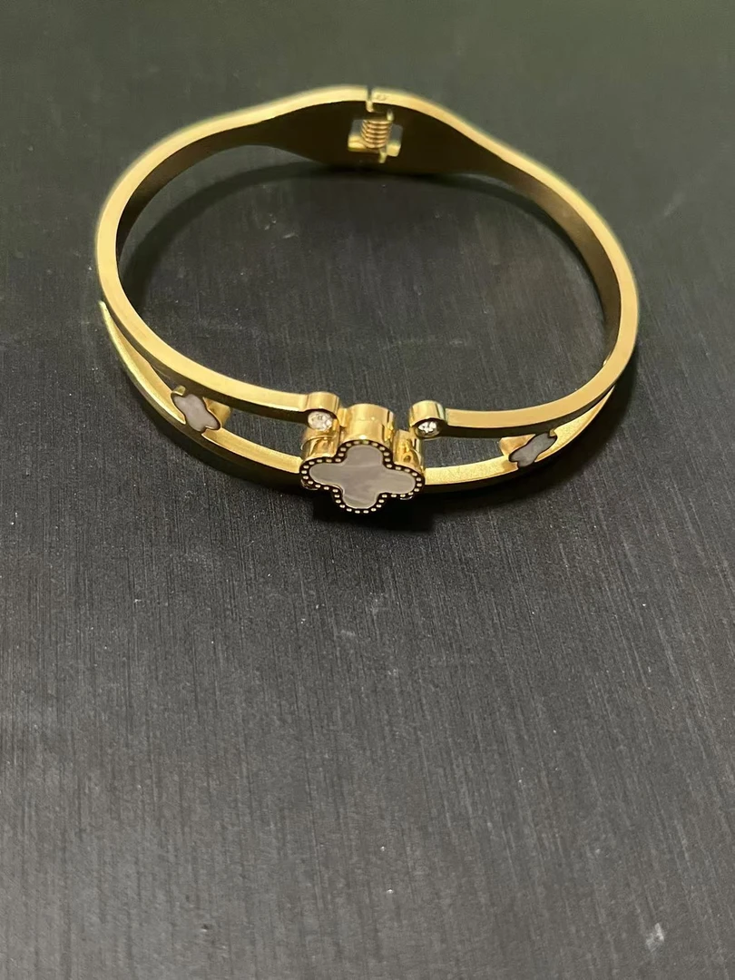 足银手镯   收藏级轻奢时尚气质简约精致手镯FXY128184