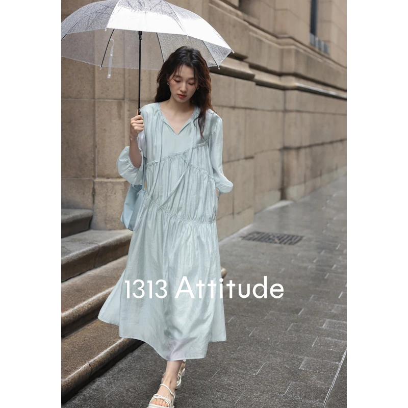 1313法式v领绑带灵气蓝清透防嗮长袖连衣裙夏女度假飘逸大摆长裙