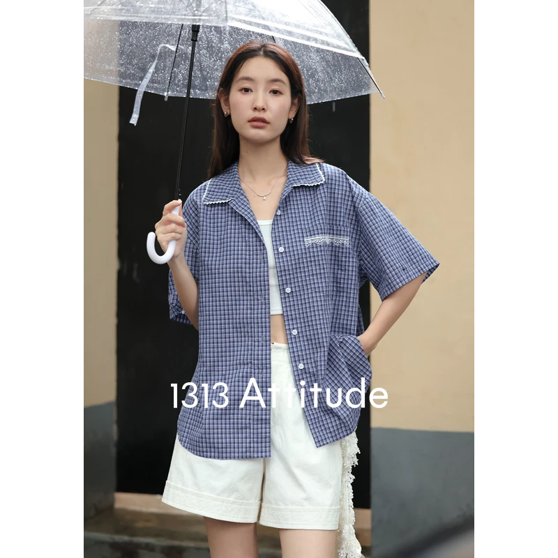 【现货】1313复古蓝白格休闲短袖衬衫2024夏女宽松棉蕾丝绣线上衣
