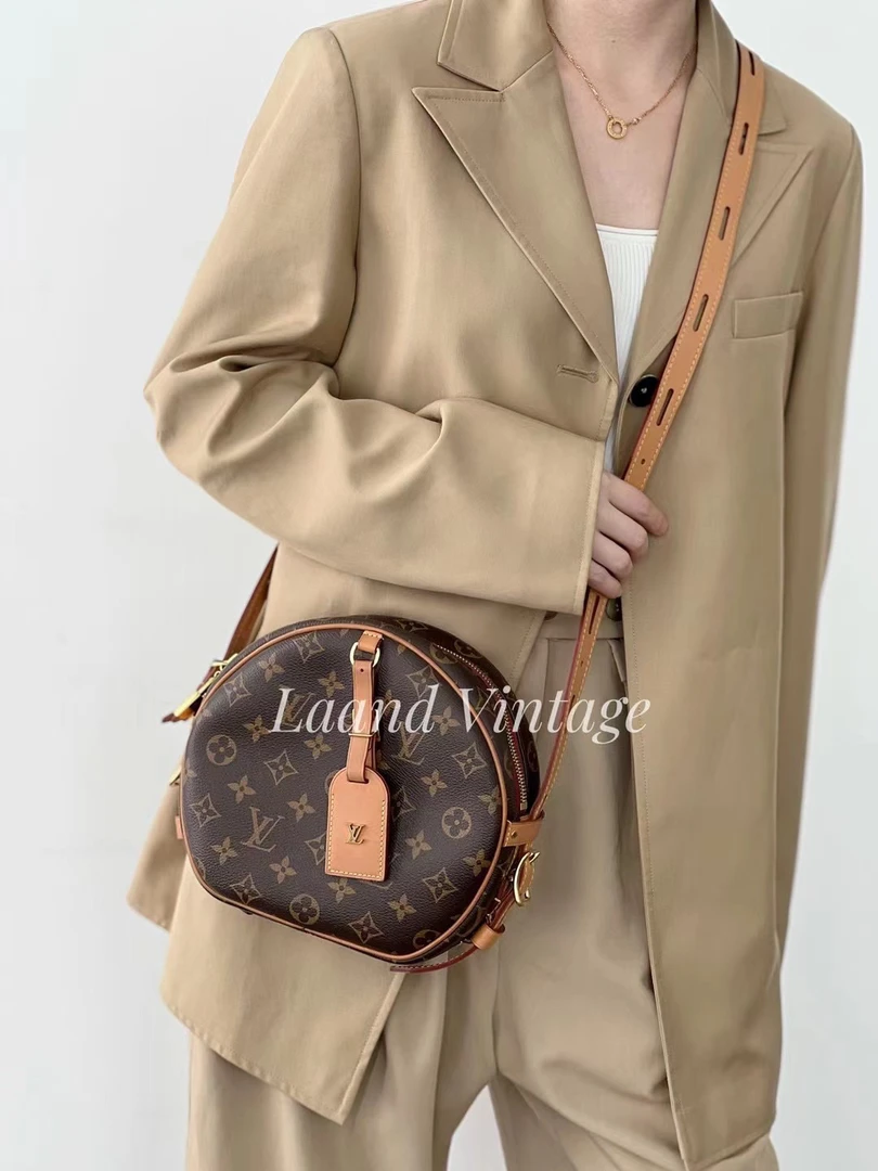 95新 LouisVuitton/路易威登 LV老花中号圆饼包/05793/Lannd中古