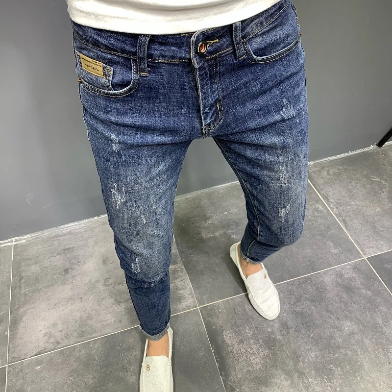 牛仔裤男潮牌韩版修身复古水洗蓝色时尚百搭显瘦休闲刺绣九分裤子