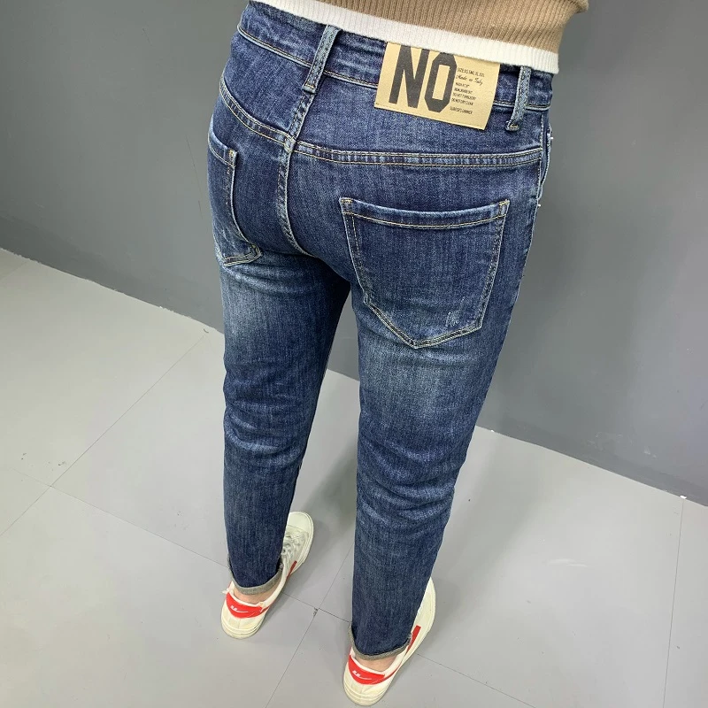 蓝色男士牛仔裤2025秋冬新款韩版修身潮流百搭水洗复古小脚9分裤