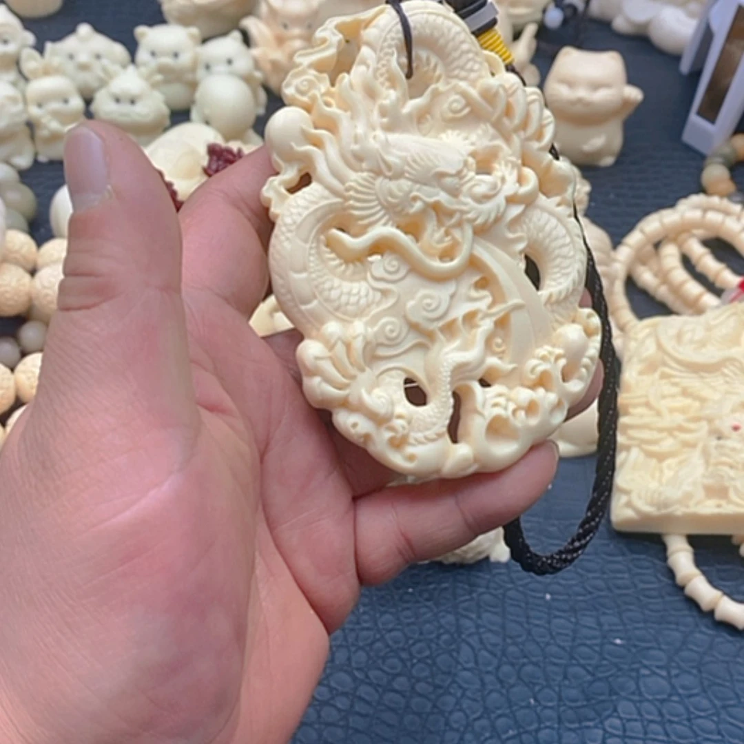 【闪购商品】白玉菩提吊坠龙牌