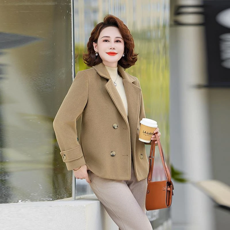 中年秋装毛呢外套呢子女洋气新中式上衣妈妈气质短款中老年开衫春