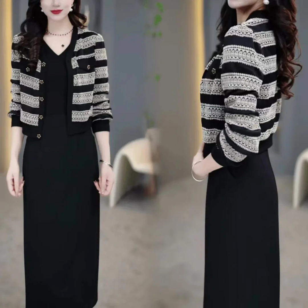 【吉遇优选】1788-007#秋季新品时尚收腰原版设计条纹外搭套装