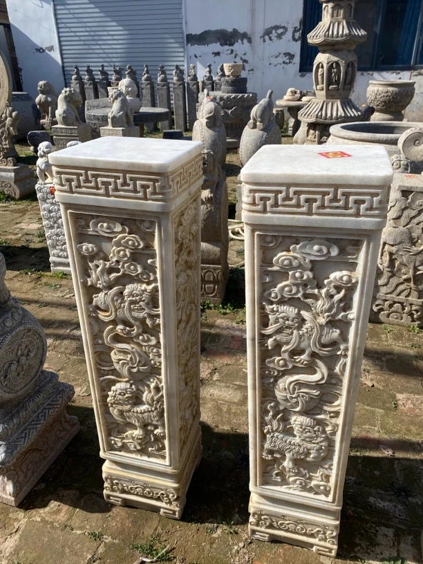 汉白玉石柱 品相如图