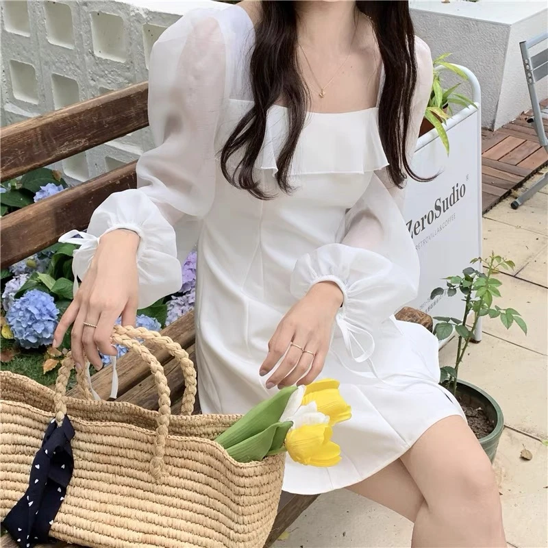 新款法式甜美设计感荷叶边方领穿绳泡泡袖网纱拼接连衣裙