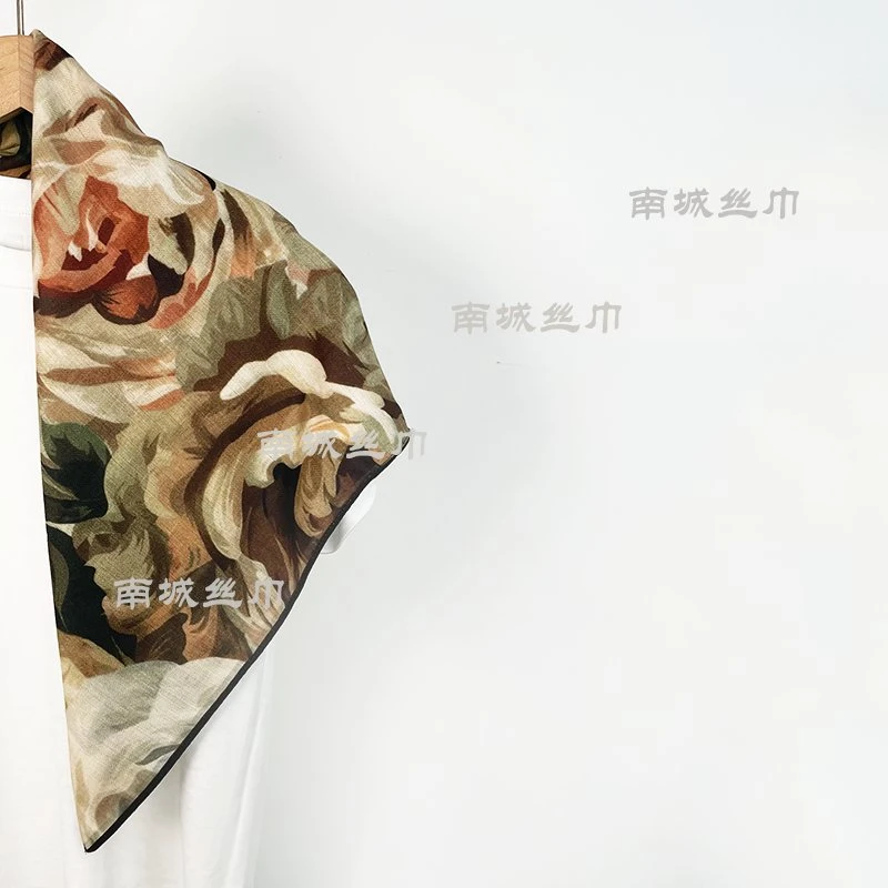 【玫瑰故事】秋冬新品复古色油画风时尚中古风丝绒手感65方巾围巾