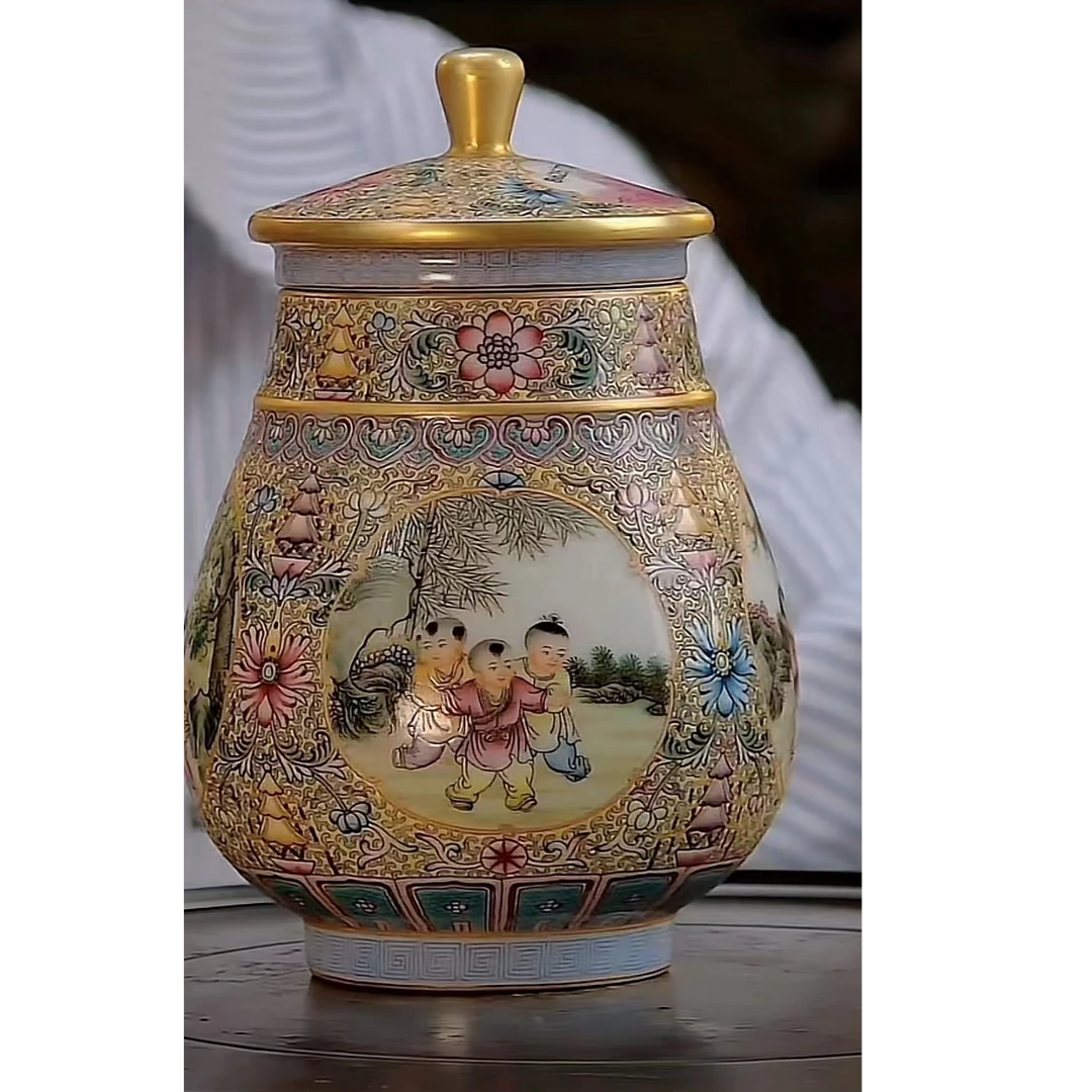 比富苏精品珐琅彩瓷器