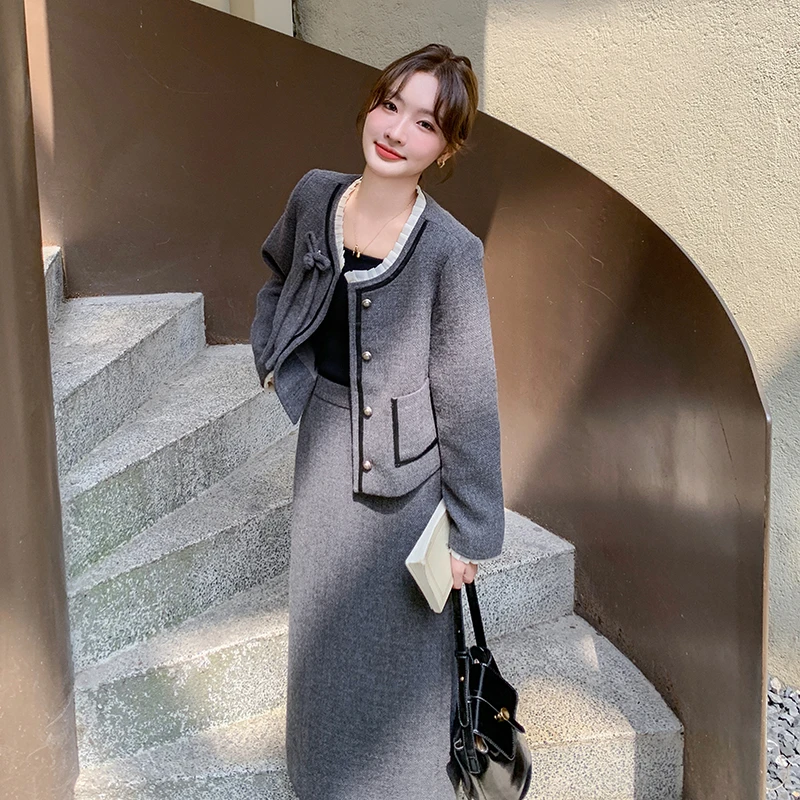 法式小香风羊毛呢套装女2025秋冬新款时尚气质名媛风半身裙两件套