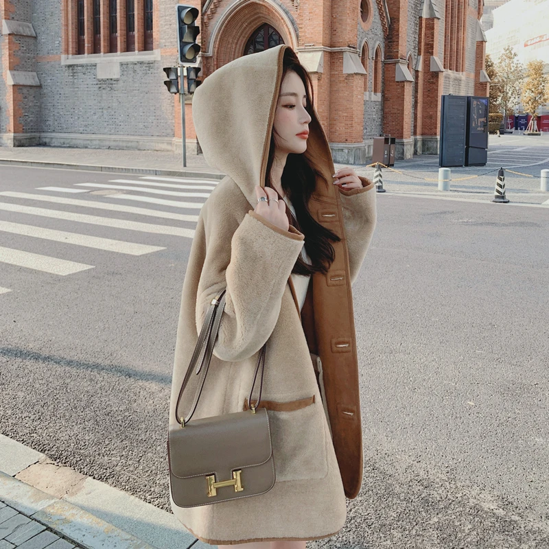 两面穿皮毛一体羊羔毛大衣女2024冬季新款加绒加厚时尚中长款外套