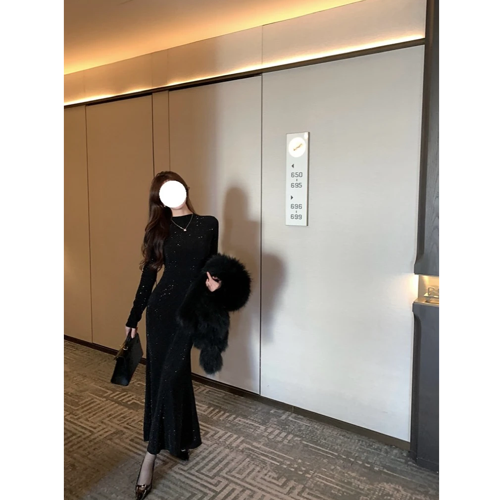 黑色重工亮钻法式性感包臀鱼尾连衣裙女春秋季高级气质打底长款