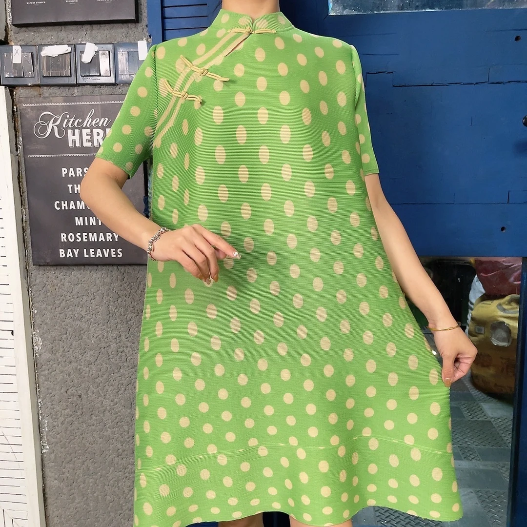 欧洲站褶皱2024夏季新爆款洋气质复古高档端女连衣裙ZY2434