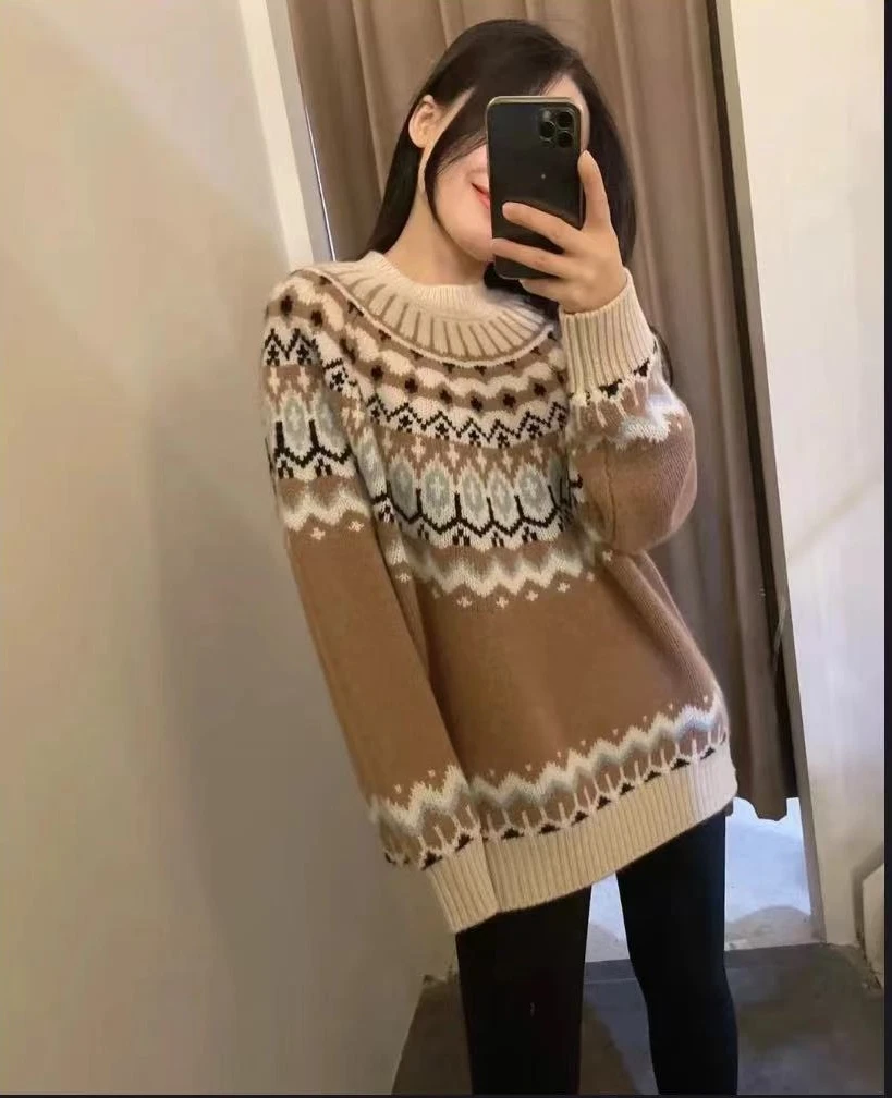 新品五星100%纯山羊绒绞花圆领法式复古轻奢毛衣