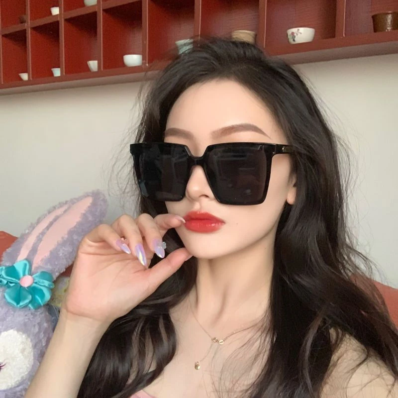 超大框方形大圆脸素颜偏光墨镜ins网红款韩版女显脸瘦太阳镜气质