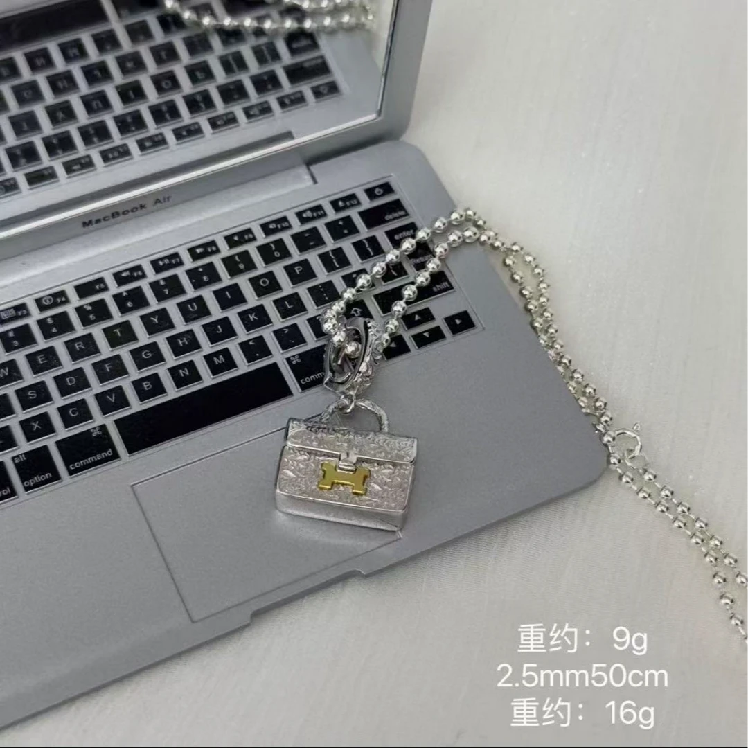 吊坠925银 时尚唐草纹字母H包包吊坠 可打开