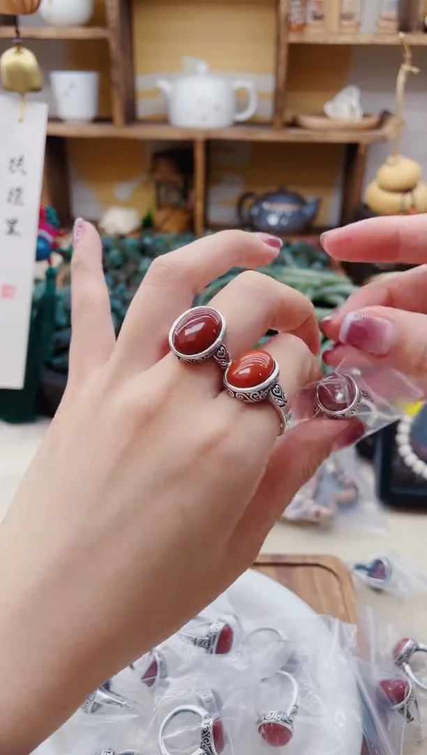 【闪购商品】南红玛瑙手链合金T183南红戒指发1