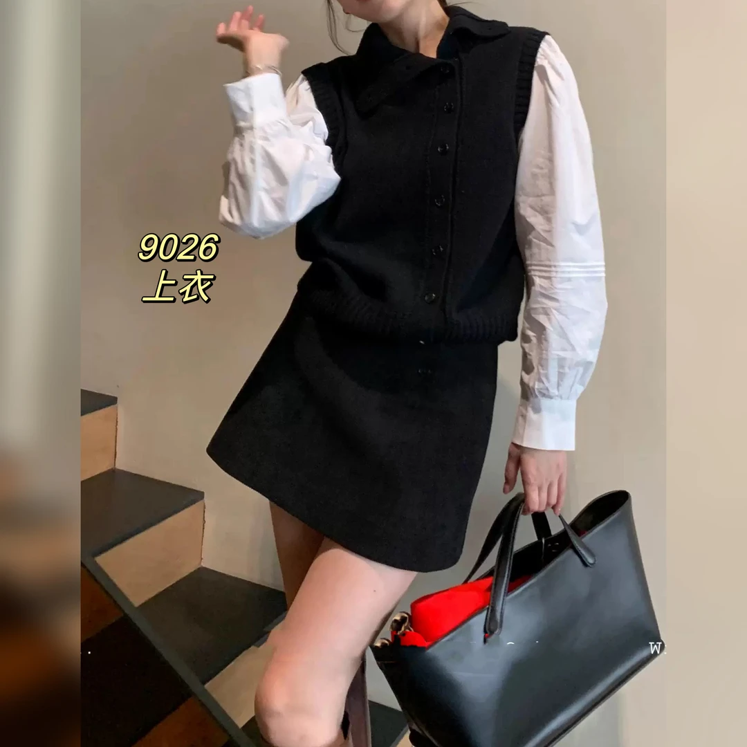 9026（部分无水洗唛，介意慎拍）SANFAN新款针织衫