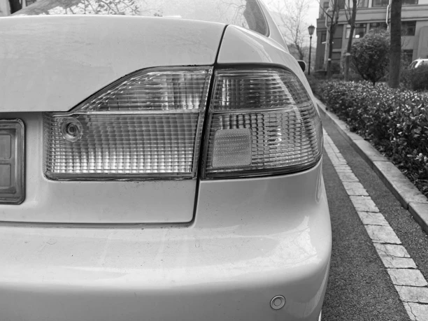 本田六代雅阁改装尾灯 纯透明日规jdm风格尾灯