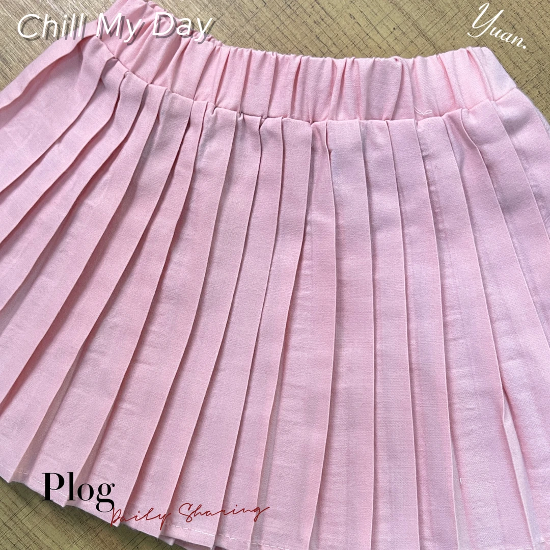 漂亮的粉色百褶裙！