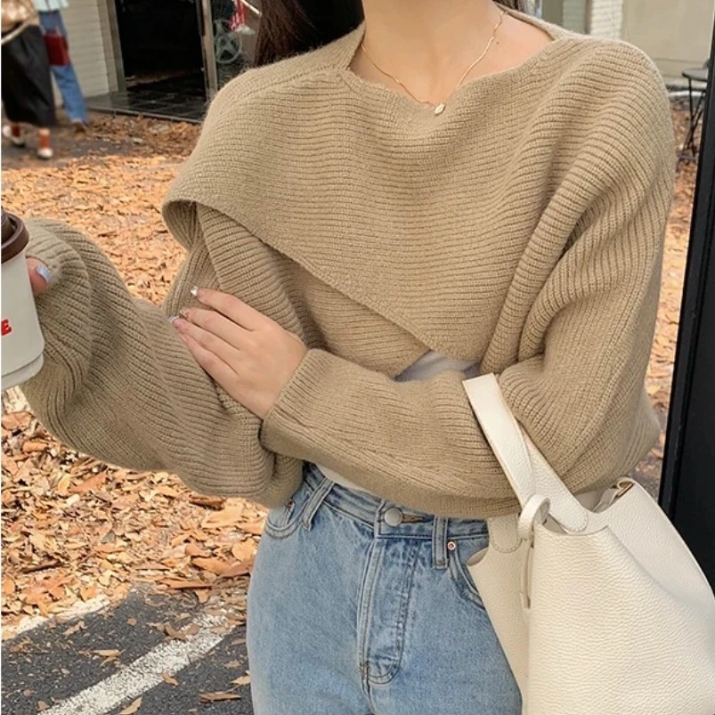 秋冬季2024新款不规则短款针织毛衣女交叉外搭设计感小众长袖上衣