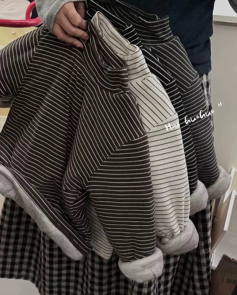 88858（现货）韩版儿童三色细条纹双层加厚里布保暖上衣
