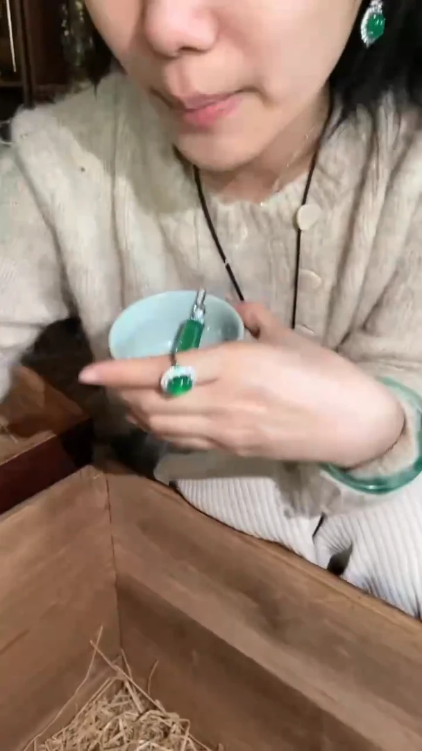 【闪购商品】瓷盖碗摆件