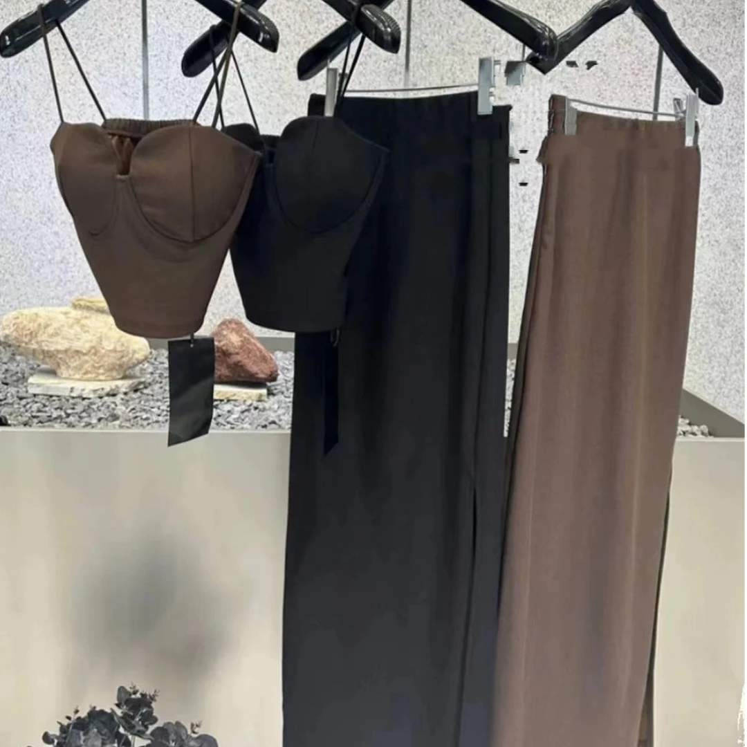 【可乐优选】高级感御姐吊带背心+显瘦开叉半身裙套装