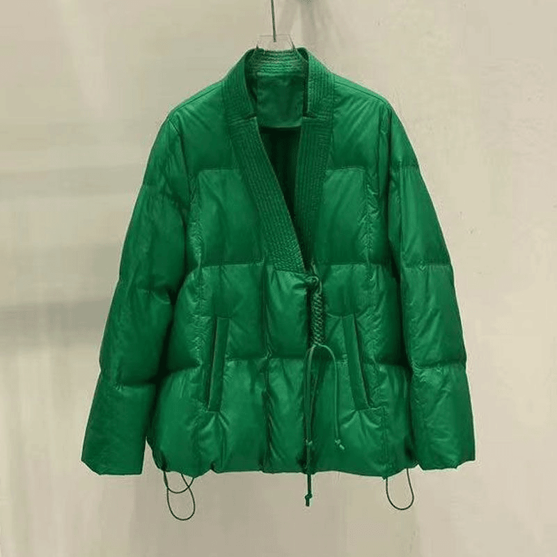 反季羽绒服女短款2023年新款宽松V领新中式国潮风加厚显瘦冬外套