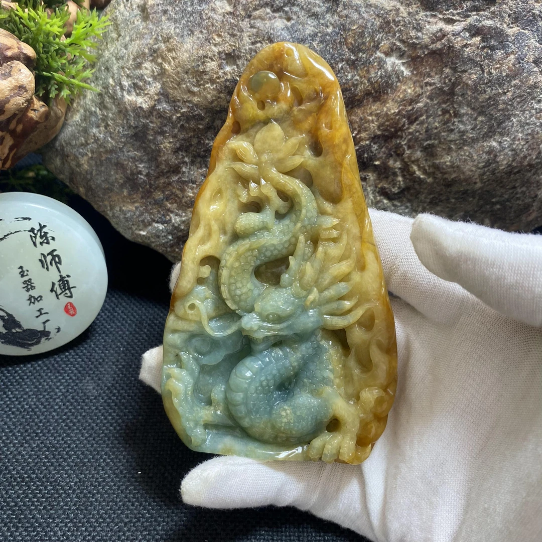 天然岫玉花玉手工雕刻原色青龙招财手把件摆件客厅办公室玄关装饰