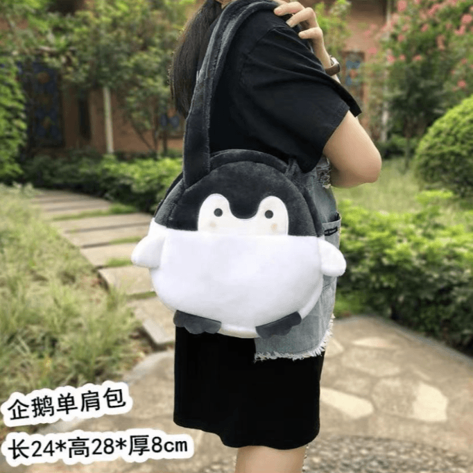 大企鹅毛绒包包时尚卡通肩包女生日系少女心ins软妹二次元学生