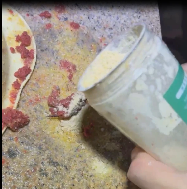 新人试用福利拍一发二户外钓鱼专用包不空军饵料野钓通杀