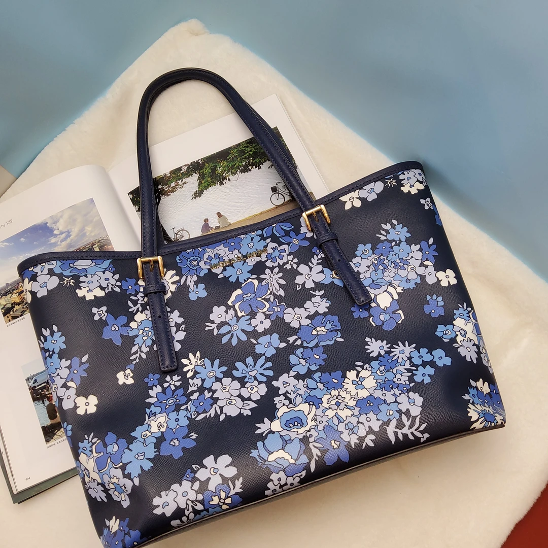 99新 MICHAELKORS/迈克高仕 魔镜/mk蓝花帆布托特包SY/022242