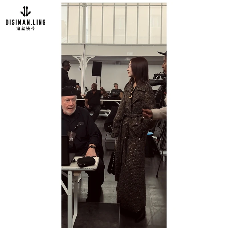 迪丝嫚苓气质大衣轻奢黑色中长款翻领时尚百搭秋冬格纹小众设计感