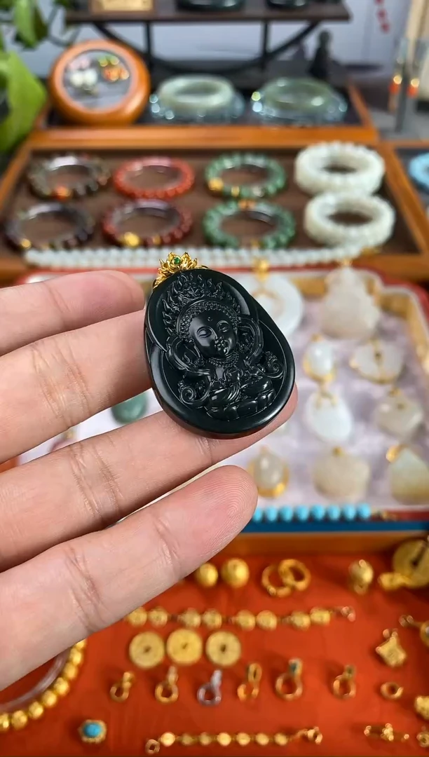 【闪购商品】和田玉吊坠(不含链)18K金镶嵌塔青度母