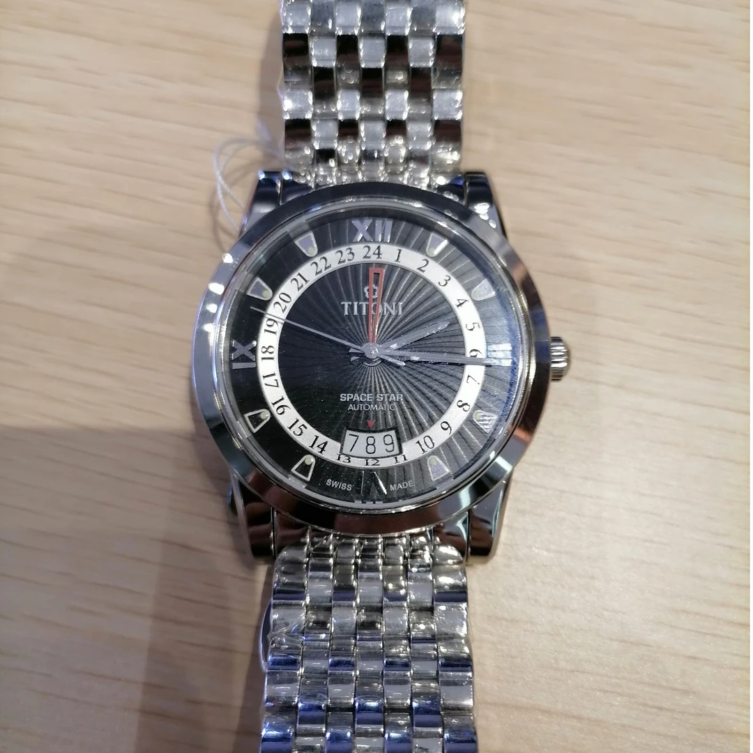全新未使用 Titoni/梅花 自动男表94738表径40