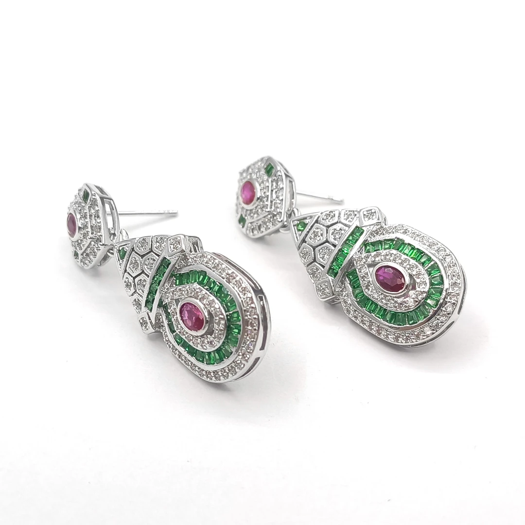 铜合金合成锆石耳饰 X3ZR-36436 耳饰小众气质精致时尚