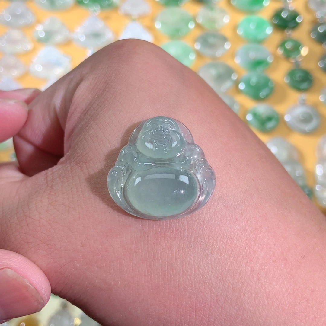 翡翠颈饰未镶嵌퉁*翡翠