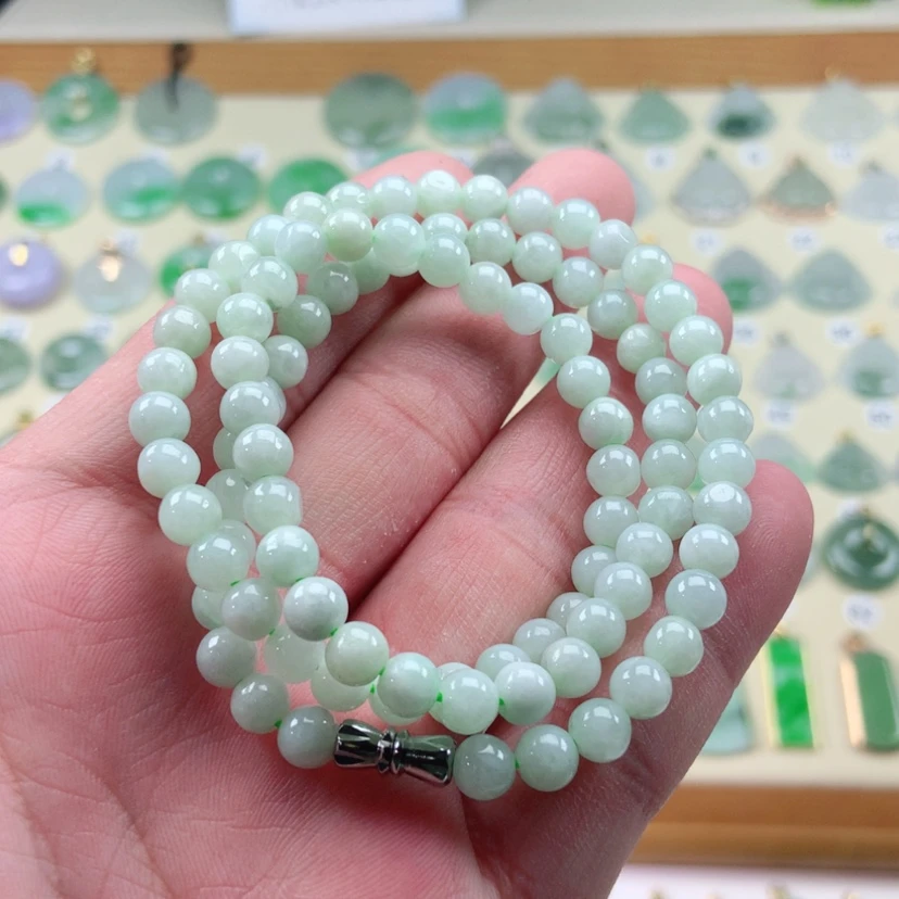 【闪购商品】翡翠颈饰未镶嵌三*