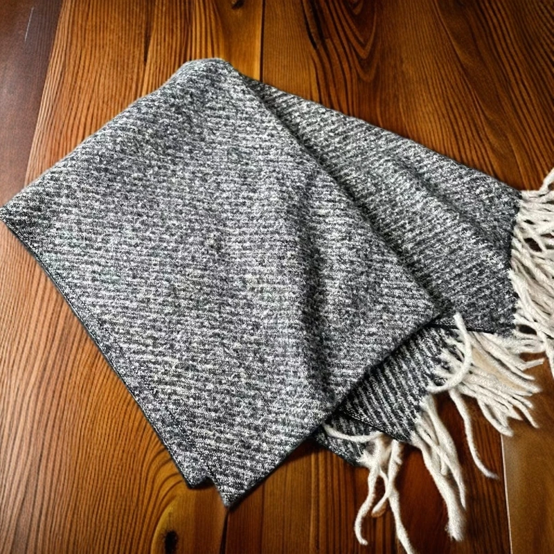 妝點家  秋冬新款   斜纹围巾   复古百搭   WJ 201