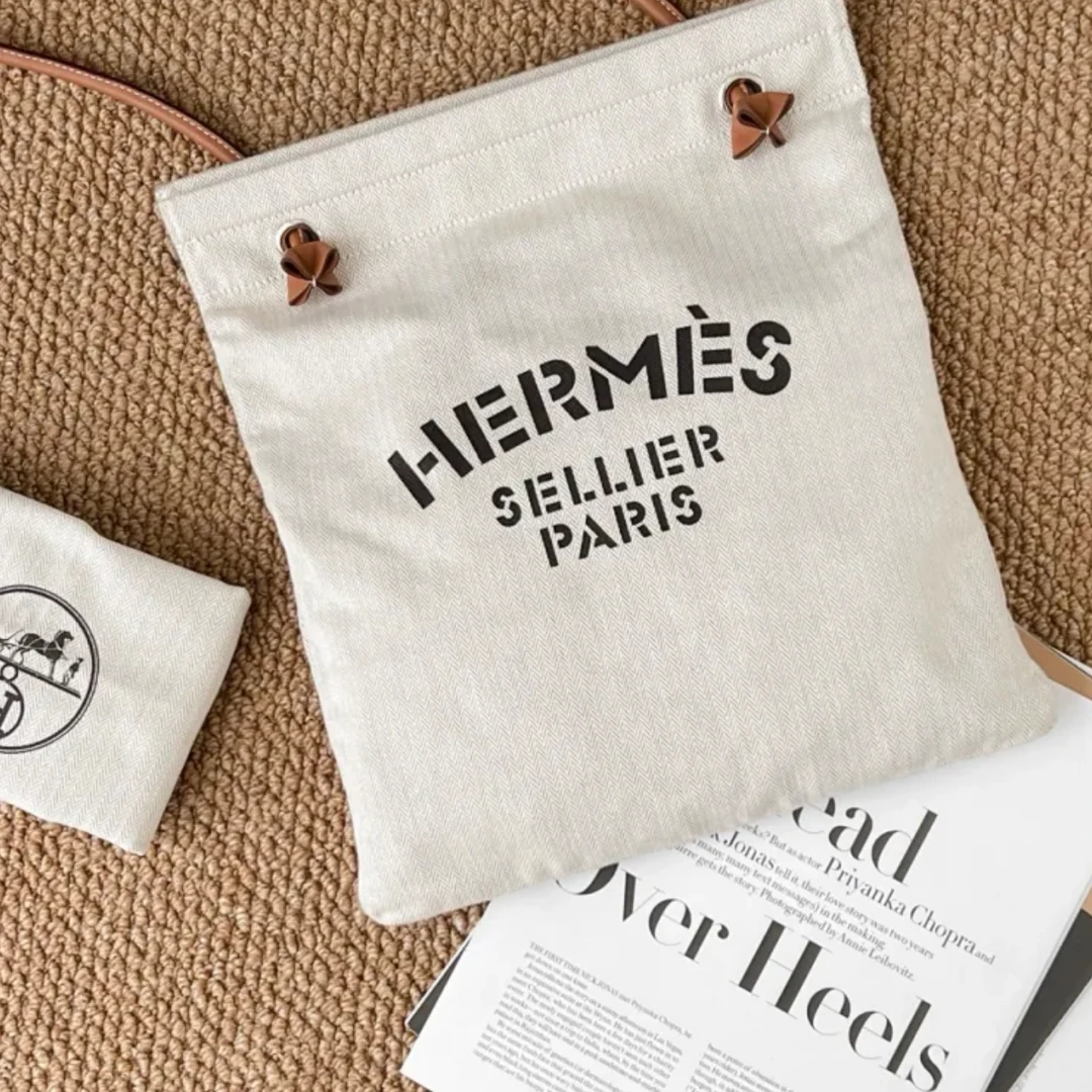 全新未使用 Hermes/爱马仕 Hermes Aline帆布袋
