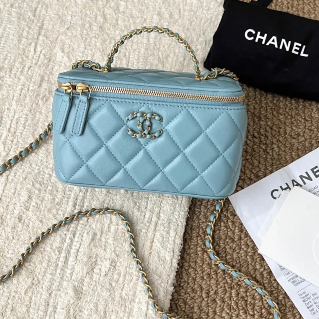 99新 Chanel/香奈儿 Chanel蓝色24s水钻镂空手柄长盒子