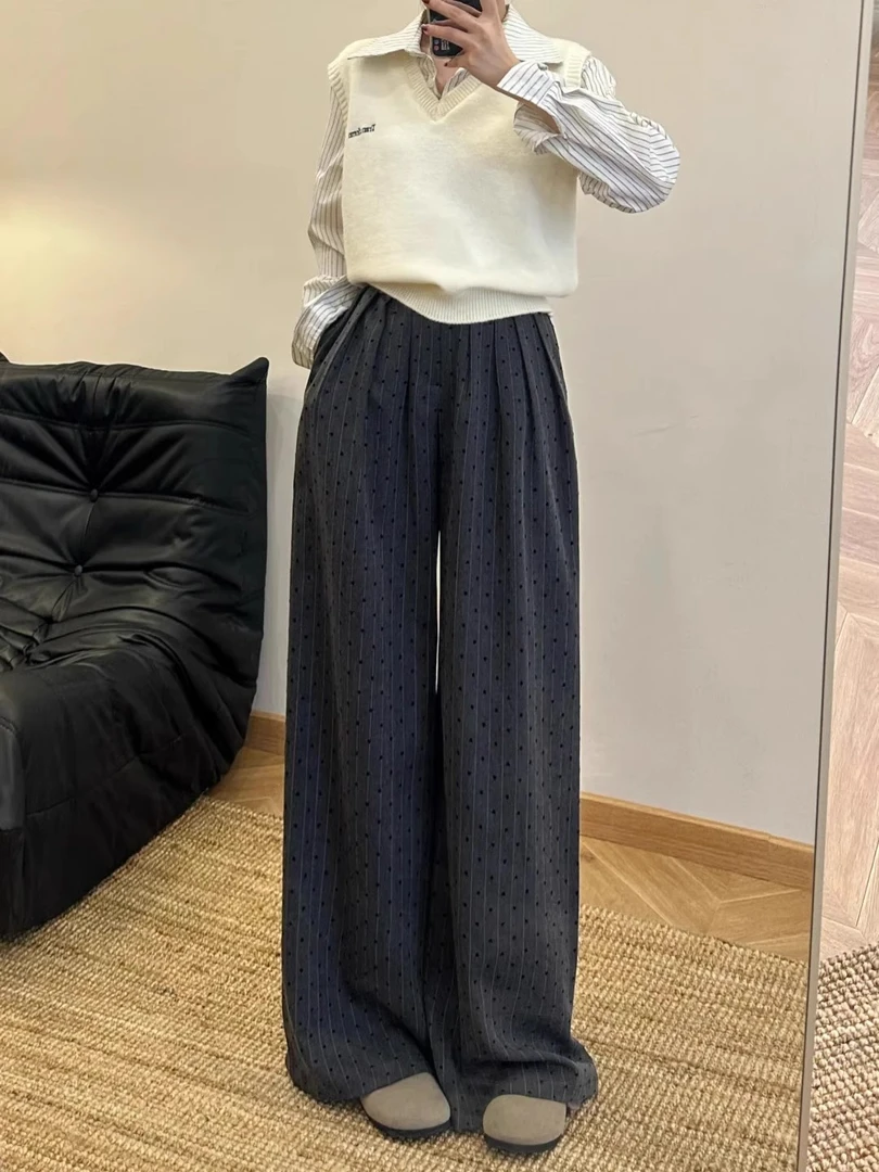 2024年复古爱心阔腿裤女秋冬季新款设计感小众大码休闲拖地裤